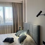 Апартаменты Pearl Near The Sea On The 10th Fontana