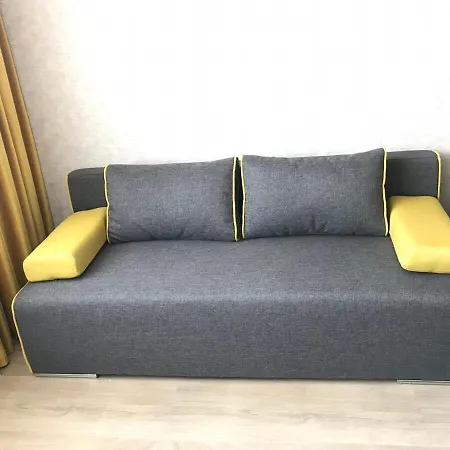 Pearl Near The Sea On The 10th Fontana * Odessa